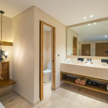 Collection O Faisano Boutique Luxury Hotel, (adults Only)