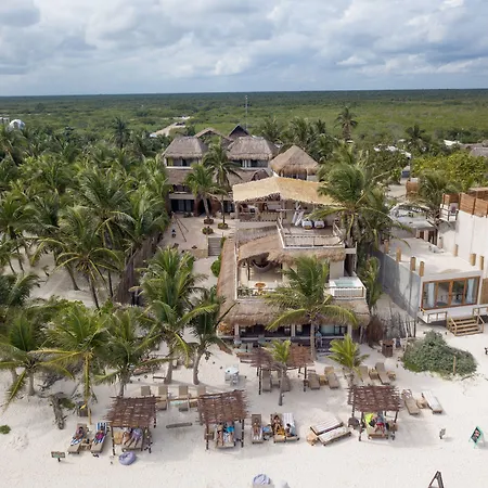 Dune Boutique Located At The Party Zone (adults Only) 4*