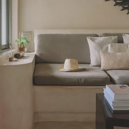 Hotel Mezzanine By La Zebra, An Slh (adults Only)