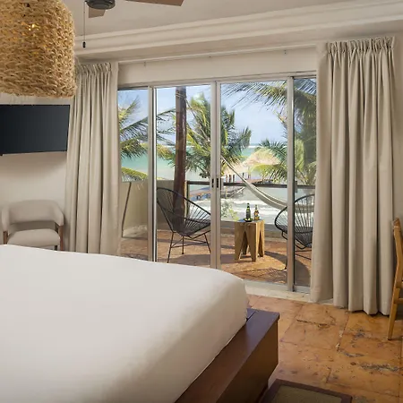 Hotel Mereva 4*