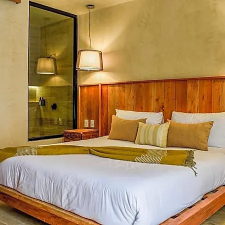 Eterna Hotel 4*