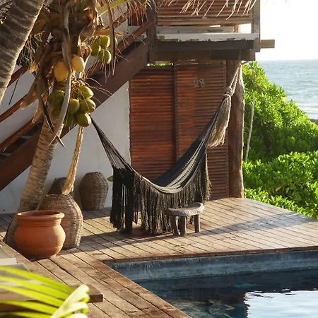 Hotel Amansala 4*