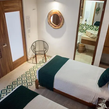 Hotel Collection O Latino Boutique Tulum 3*