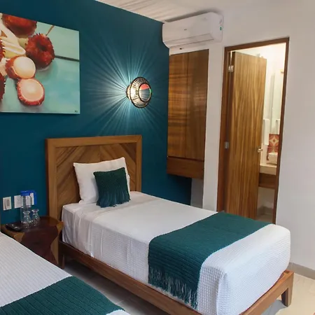 Hotel Collection O Latino Boutique Tulum 3*