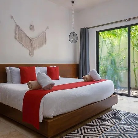 Spectacular 4br Style With Concierge And Secluded Pool Villa *