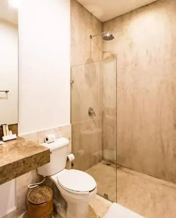 Spectacular 4br Style With Concierge And Secluded Pool *