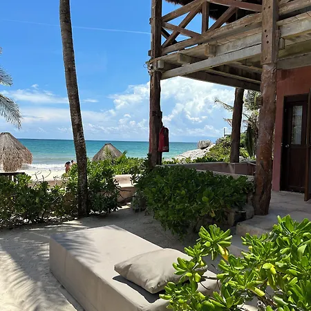 La Conchita (adults Only)