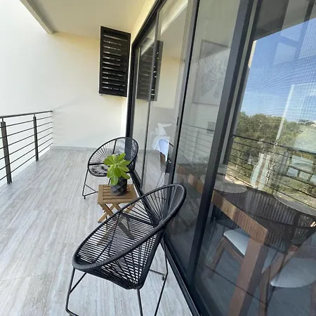 Apartment Sky Pool - 4 Guests - Near The