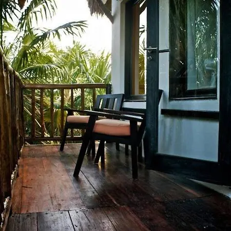 Playa Selva Lodge