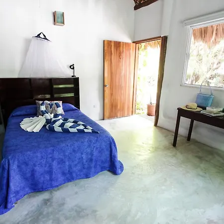 Akiin Beach Hotel 3*