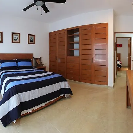 Nautica Apartment