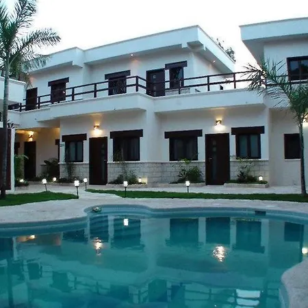Hotel Xibalba Dive Center 3*