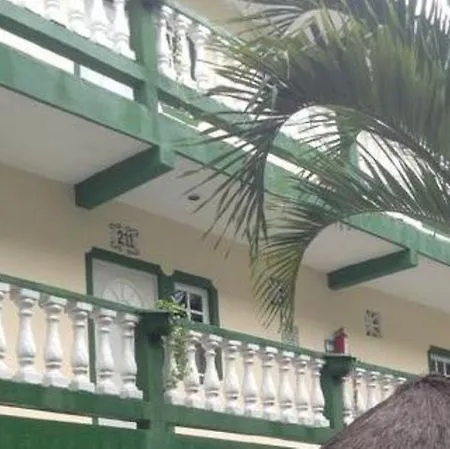 Hotel Oyo Addy Tulum