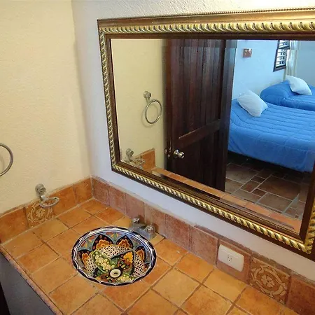 Hotel Caleta Tankah 3*