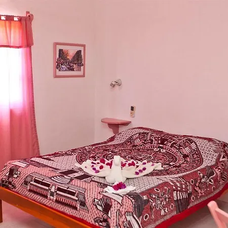 Residencia La Mariposa Hotel