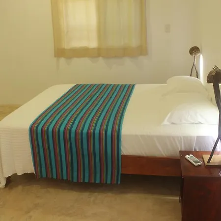 La Posta Guest house *