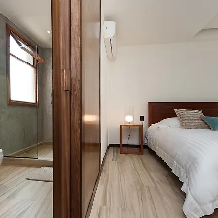 Arthouse 203 *