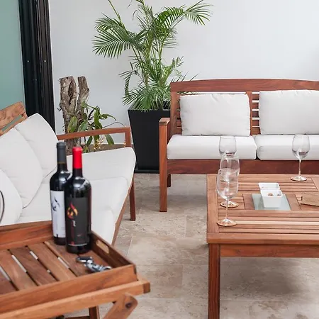Encanto 202 Apartment