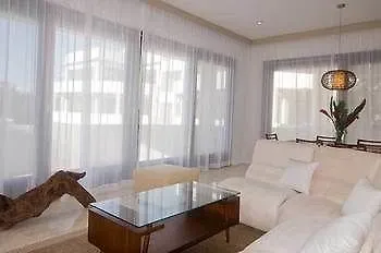 Intima Adults Only Hotel 3*