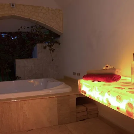 Blueberry Luxury * Tulum