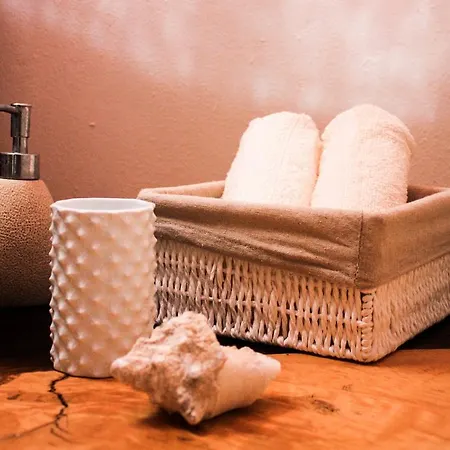 Holiday home Romantic Cabana En Dos Ojos *