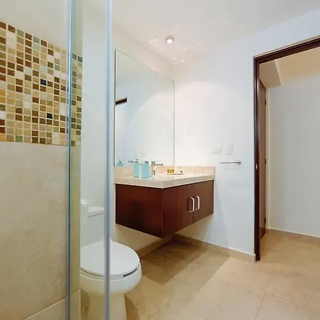 Apartment Full Of Peace 2br In The Best Spot Of By Happy Address *