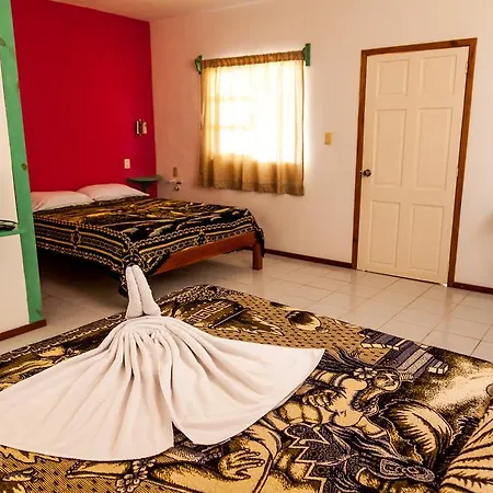 Residencia La Mariposa Hotel 3*