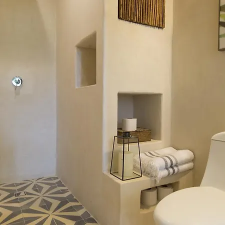 Artiacondos Apartment