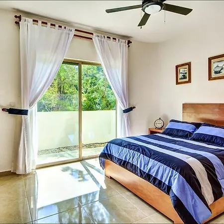 Nautica Apartment