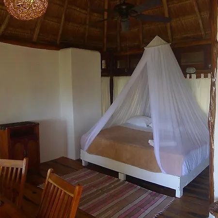 Amoreira 3* Tulum