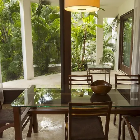 Intima Adults Only 3* Tulum