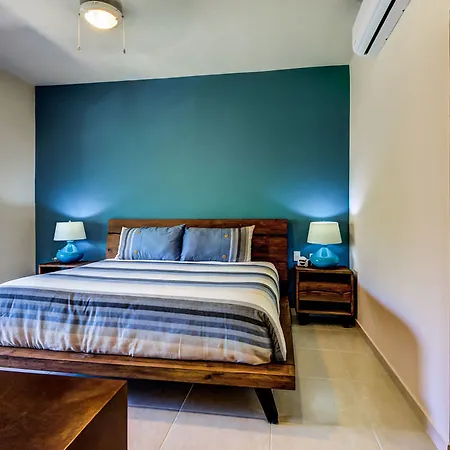 Casa Prieta Penthouse Hotel 4*