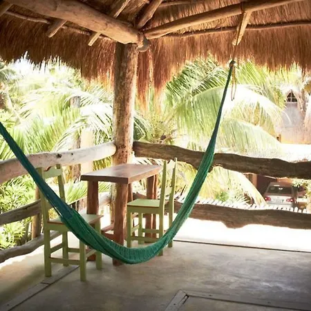 La Del Sol Boutique