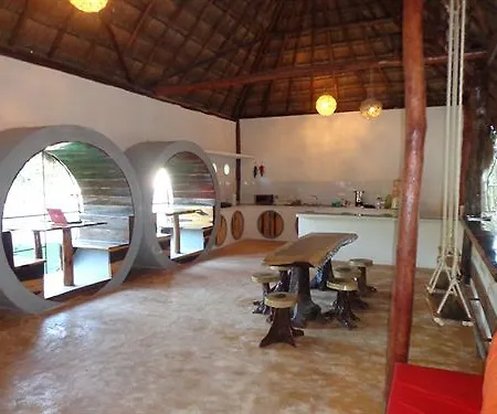 Tubo - Unique Hostal *