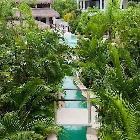 Naked In Apartahotel Tulum