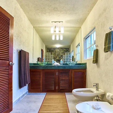 Casa Cenote Tulum