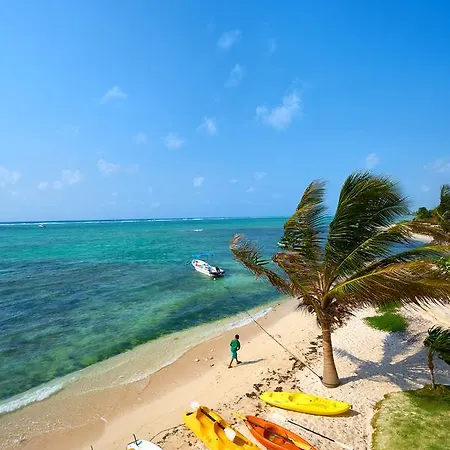 Casa Cenote Bed & Breakfast *