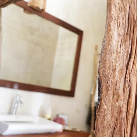 Amigos Boutique Hotel 4*