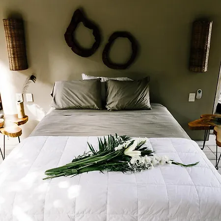 Hotel Mamasan Treehouses & 4*