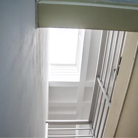 Casa Paraiso Inn 2*