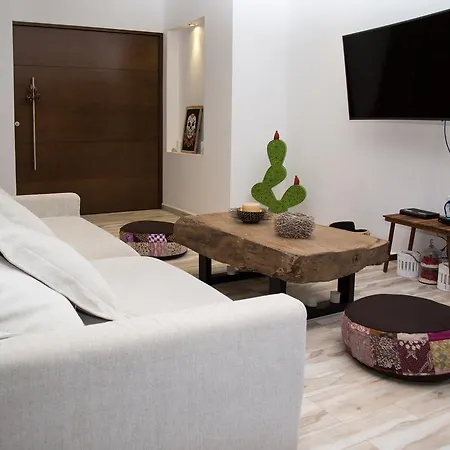 Luxury Private , Private Pool, Private Garden, Jacuzzi, 24hours Security * Tulum