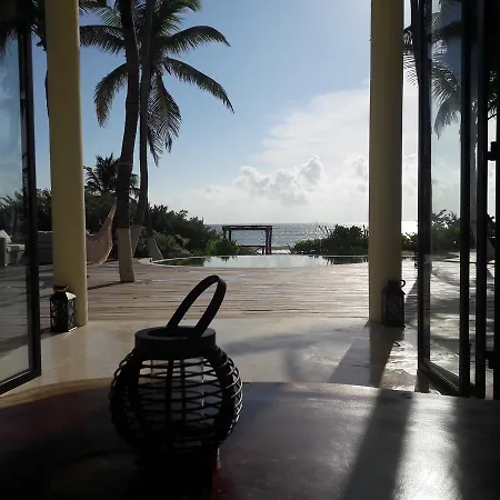 Playaakun Hotel *