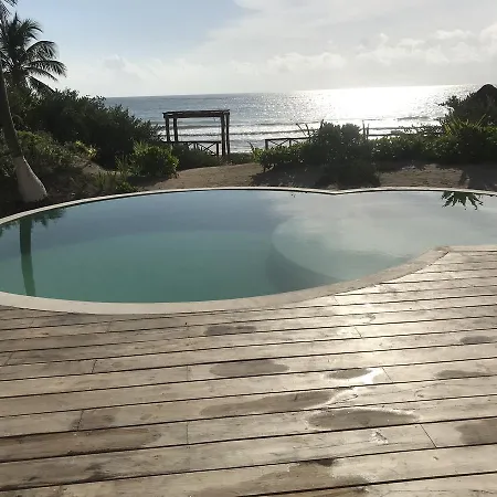 Hotel Playaakun *