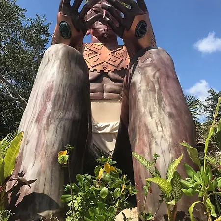 Zamna * Tulum