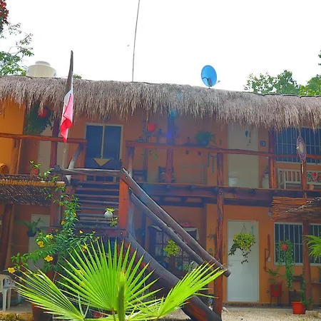 Casa Tzalam Selva