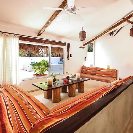 Hotel Tulum- & 4*