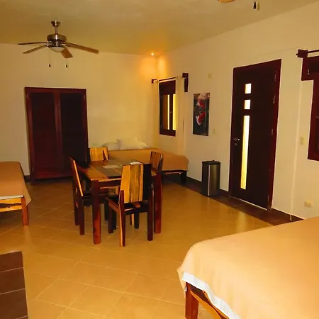 Xibalba Dive Center Hotel