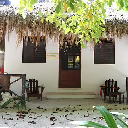 Hotel & Cabanas Zazil Kin Tulum