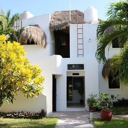Hotel & Cabanas Zazil Kin 2*