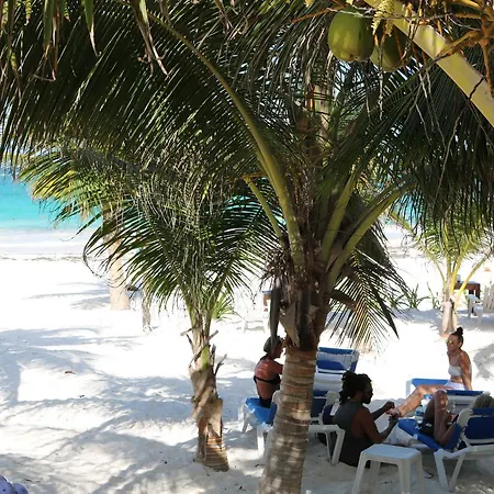 & Cabanas Zazil Kin Tulum